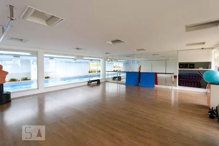 Apartamento para alugar com 261m², 4 quartos e 4 vagas Apartamento para alugar com 261m², 4 quartos e 4 vagasÁrea comum