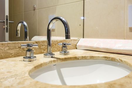 Apartamento para alugar com 261m², 4 quartos e 4 vagas Apartamento para alugar com 261m², 4 quartos e 4 vagasBanheiro da Suíte 3