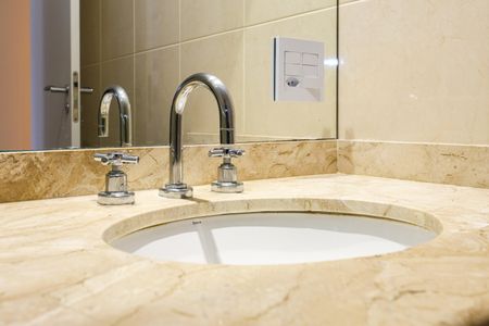 Apartamento para alugar com 261m², 4 quartos e 4 vagas Apartamento para alugar com 261m², 4 quartos e 4 vagasBanheiro da Suíte 2