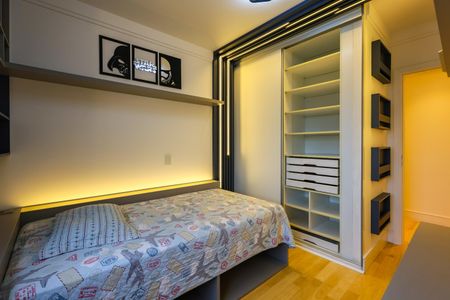 Apartamento para alugar com 261m², 4 quartos e 4 vagas Apartamento para alugar com 261m², 4 quartos e 4 vagasSuíte 4