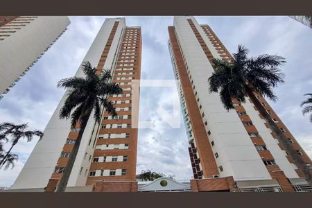 Apartamento para alugar com 261m², 4 quartos e 4 vagas Apartamento para alugar com 261m², 4 quartos e 4 vagasFachada