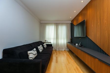 Apartamento para alugar com 261m², 4 quartos e 4 vagas Apartamento para alugar com 261m², 4 quartos e 4 vagasSala de TV