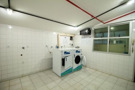 Apartamento à venda com 78m², 1 quarto e 2 vagas Apartamento à venda com 78m², 1 quarto e 2 vagasÁrea Comum - Lavanderia
