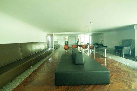 Apartamento à venda com 78m², 1 quarto e 2 vagas Apartamento à venda com 78m², 1 quarto e 2 vagasÁrea comum - Salão de festas