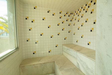 Apartamento à venda com 78m², 1 quarto e 2 vagas Apartamento à venda com 78m², 1 quarto e 2 vagasÁrea COmum - Sauna