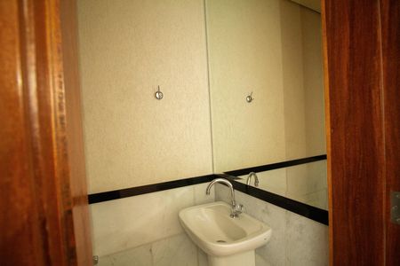 Apartamento à venda com 78m², 1 quarto e 2 vagas Apartamento à venda com 78m², 1 quarto e 2 vagasLavabo Social