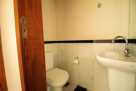 Apartamento à venda com 78m², 1 quarto e 2 vagas Apartamento à venda com 78m², 1 quarto e 2 vagasLavabo Social