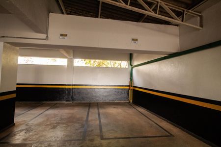Apartamento à venda com 78m², 1 quarto e 2 vagas Apartamento à venda com 78m², 1 quarto e 2 vagasVagas de Garagem - Livre e Cobertas