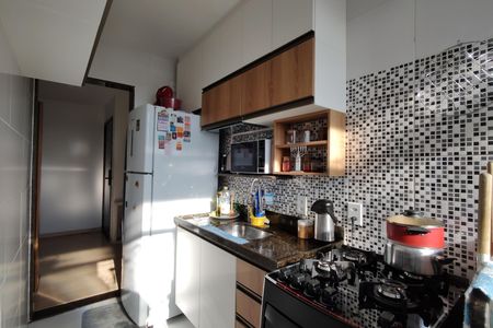 Apartamento à venda com 46m², 2 quartos e 1 vaga Apartamento à venda com 46m², 2 quartos e 1 vagaCozinha - Armários