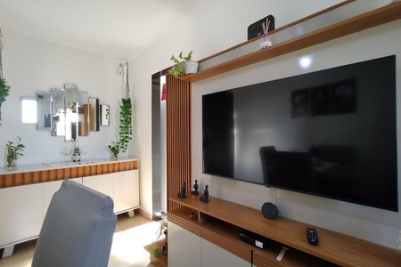 Apartamento à venda com 46m², 2 quartos e 1 vaga Apartamento à venda com 46m², 2 quartos e 1 vagaSala
