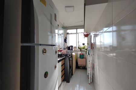 Apartamento à venda com 46m², 2 quartos e 1 vaga Apartamento à venda com 46m², 2 quartos e 1 vagaCozinha - Armários