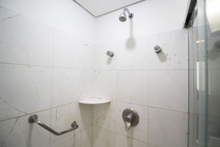Apartamento para alugar com 60m², 1 quarto e 1 vaga Apartamento para alugar com 60m², 1 quarto e 1 vagaBanheiro