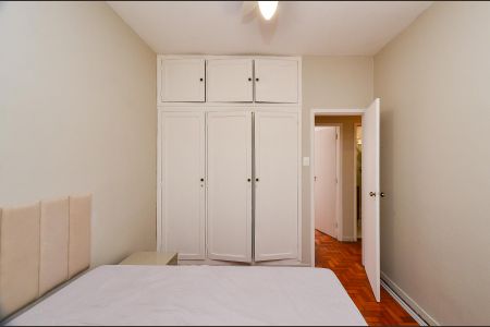 Apartamento à venda com 120m², 3 quartos e sem vaga Apartamento à venda com 120m², 3 quartos e sem vagaQuarto 1