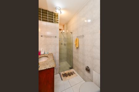 Apartamento à venda com 120m², 3 quartos e sem vaga Apartamento à venda com 120m², 3 quartos e sem vagaBanheiro Social