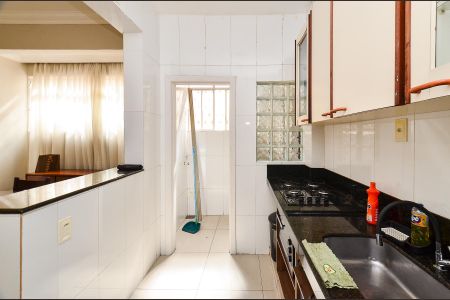 Apartamento à venda com 120m², 3 quartos e sem vaga Apartamento à venda com 120m², 3 quartos e sem vagaCozinha