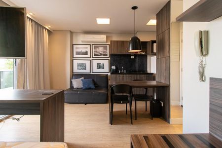 Studio para alugar com 30m², 1 quarto e 1 vaga Studio para alugar com 30m², 1 quarto e 1 vagaStudio