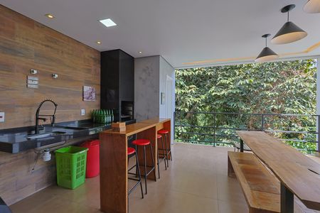Casa de condomínio para alugar com 305m², 3 quartos e 4 vagas
