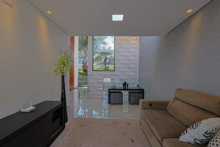 Casa de Condomínio para alugar com 3 quartos, 305m² em Buritis, Belo Horizonte