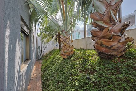 Casa de condomínio para alugar com 305m², 3 quartos e 4 vagas