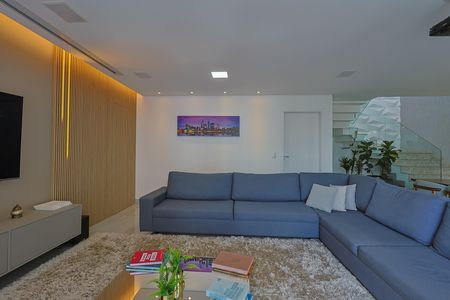 Casa de condomínio para alugar com 305m², 3 quartos e 4 vagas