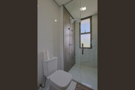 Casa de condomínio para alugar com 305m², 3 quartos e 4 vagas