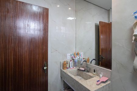 Casa para alugar com 390m², 3 quartos e 2 vagas Casa para alugar com 390m², 3 quartos e 2 vagasBanheiro da suíte
