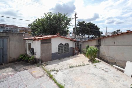Casa para alugar com 390m², 3 quartos e 2 vagas Casa para alugar com 390m², 3 quartos e 2 vagasQuintal