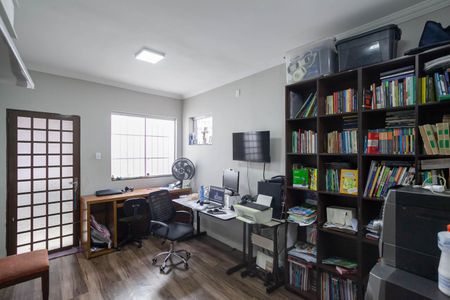 Casa para alugar com 390m², 3 quartos e 2 vagas Casa para alugar com 390m², 3 quartos e 2 vagasQuarto 2