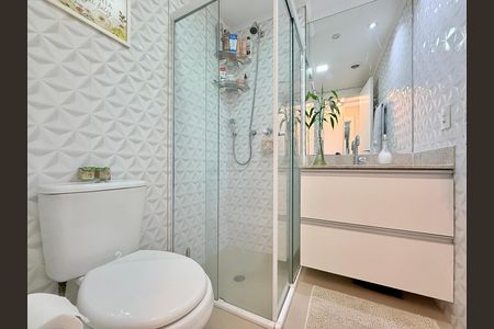 Apartamento para alugar com 68m², 2 quartos e 1 vagaBanheiro Suíte