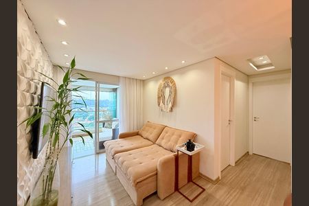 Apartamento para alugar com 68m², 2 quartos e 1 vagaSala