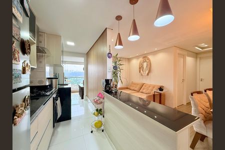 Apartamento para alugar com 68m², 2 quartos e 1 vagaCozinha 