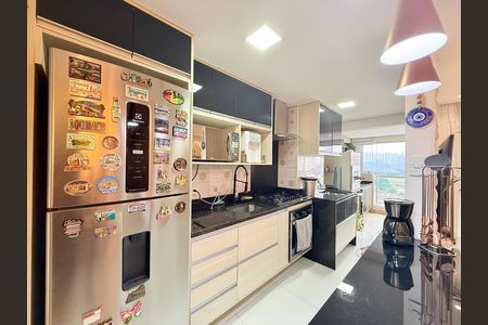 Apartamento para alugar com 68m², 2 quartos e 1 vagaCozinha 