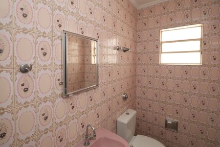 Casa à venda com 110m², 4 quartos e 1 vaga Casa à venda com 110m², 4 quartos e 1 vagaBanheiro 1