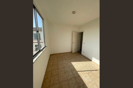 Apartamento para alugar com 2 quartos, 50m² em Mutua, São Gonçalo