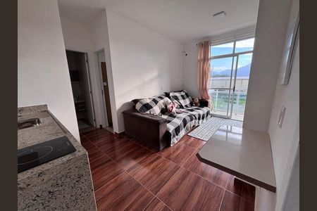 Sala de apartamento para alugar com 1 quarto, 39m² em Recreio dos Bandeirantes, Rio de Janeiro