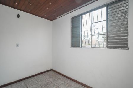 Quarto de apartamento à venda com 2 quartos, 70m² em Rubem Berta, Porto Alegre