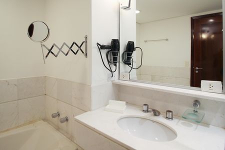 Apartamento para alugar com 57m², 1 quarto e 1 vaga Apartamento para alugar com 57m², 1 quarto e 1 vagaBanheiro