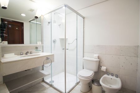 Apartamento para alugar com 57m², 1 quarto e 1 vaga Apartamento para alugar com 57m², 1 quarto e 1 vagaBanheiro