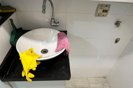 Apartamento para alugar com 35m², 2 quartos e 1 vaga Apartamento para alugar com 35m², 2 quartos e 1 vagaCozinha e Área de Serviço