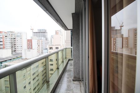 Apartamento para alugar com 60m², 1 quarto e 1 vaga Apartamento para alugar com 60m², 1 quarto e 1 vagaVaranda