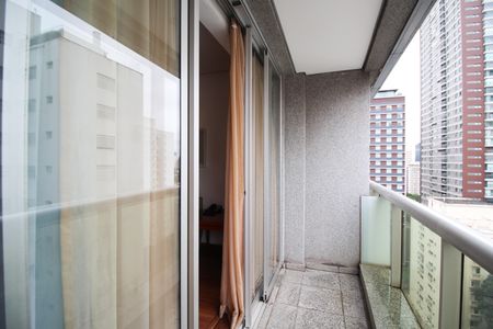 Apartamento para alugar com 60m², 1 quarto e 1 vaga Apartamento para alugar com 60m², 1 quarto e 1 vagaVaranda