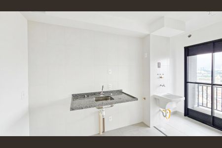 Apartamento à venda com 42m², 2 quartos e sem vaga Apartamento à venda com 42m², 2 quartos e sem vagaCozinha e área de serviço