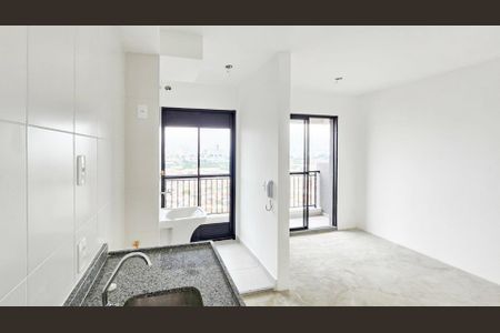 Apartamento à venda com 42m², 2 quartos e sem vaga Apartamento à venda com 42m², 2 quartos e sem vagaCozinha e área de serviço