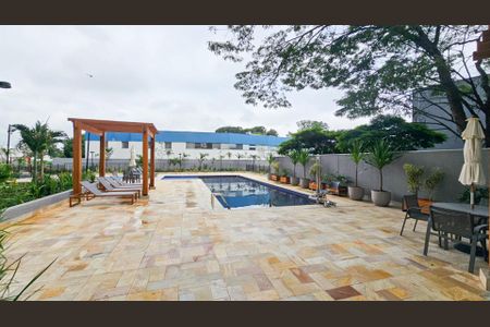 Apartamento à venda com 42m², 2 quartos e sem vaga Apartamento à venda com 42m², 2 quartos e sem vagaÁrea comum - Piscina