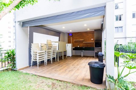 Apartamento à venda com 39m², 2 quartos e sem vagaÁrea comum - Churrasqueira