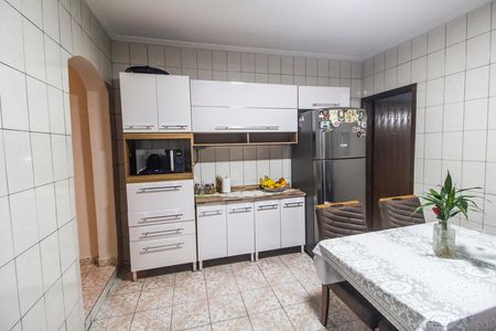 Casa à venda com 143m², 2 quartos e 2 vagas Casa à venda com 143m², 2 quartos e 2 vagasCozinha