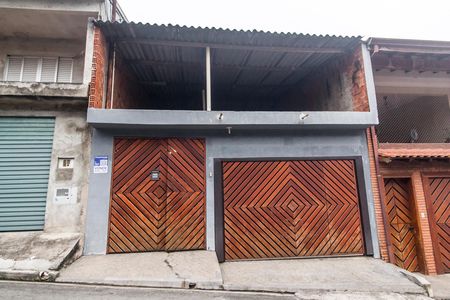 Casa à venda com 143m², 2 quartos e 2 vagas Casa à venda com 143m², 2 quartos e 2 vagasVista da Rua