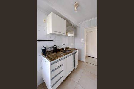 Apartamento para alugar com 72m², 2 quartos e 1 vaga Apartamento para alugar com 72m², 2 quartos e 1 vagaCozinha