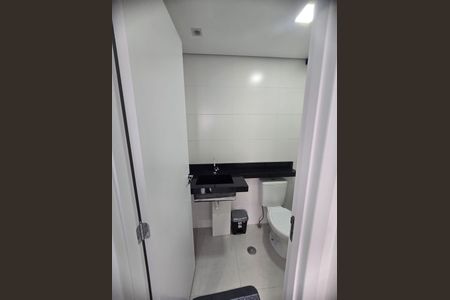 Banheiro 1 de apartamento para alugar com 2 quartos, 45m² em Parque Oratório, Santo André