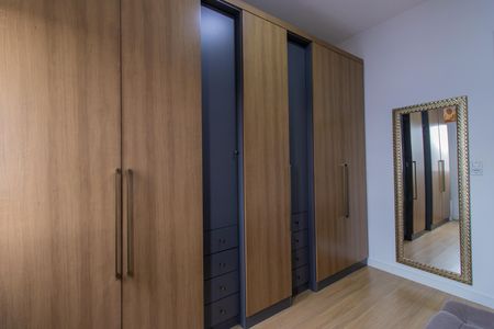 Apartamento para alugar com 50m², 2 quartos e 1 vaga Apartamento para alugar com 50m², 2 quartos e 1 vagaQuarto 2 - Armários